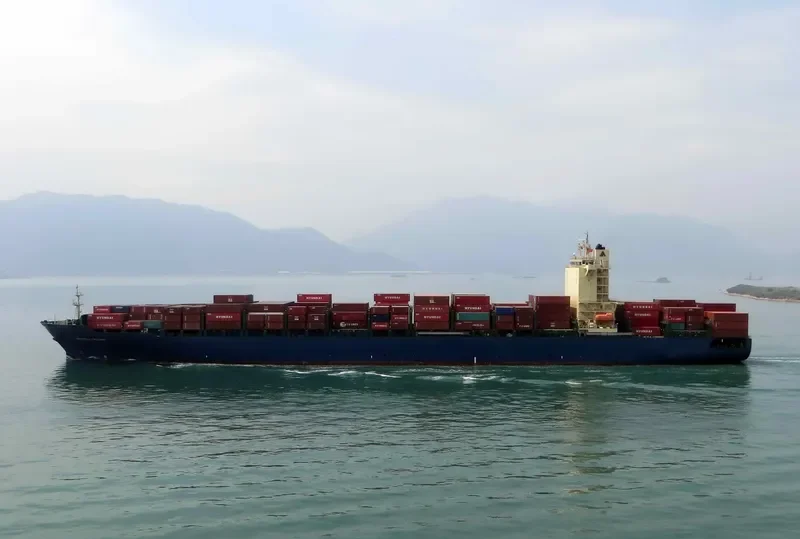 HYUNDAI PREMIUM Container Ship IMO 9625530 photo 2
