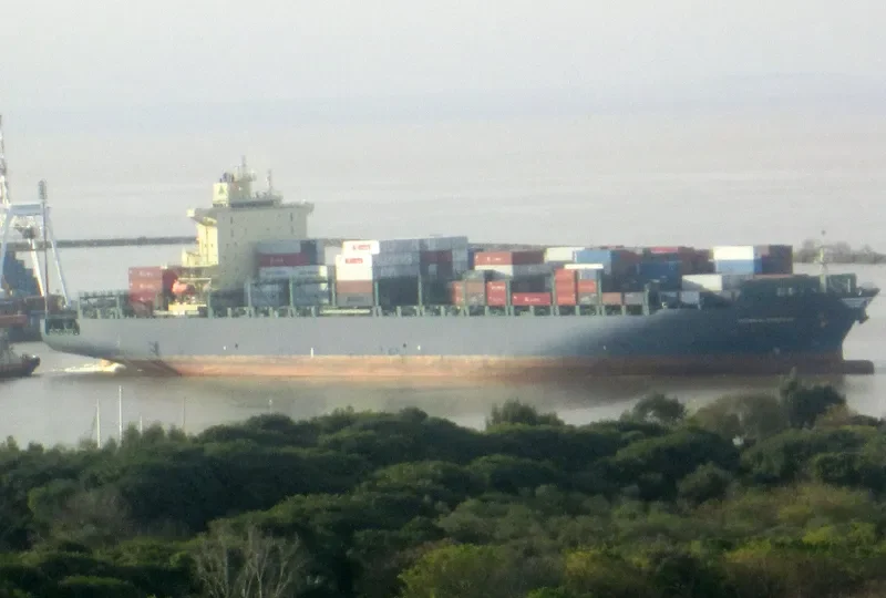 HYUNDAI PREMIUM Container Ship IMO 9625530 photo 5