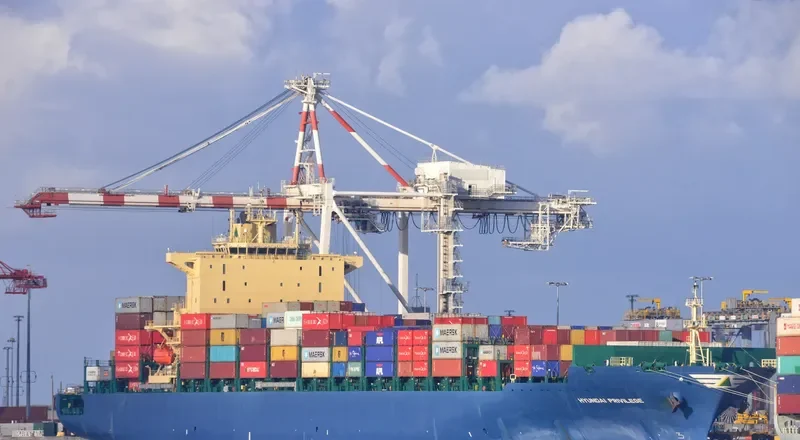 HYUNDAI PRIVILEGE Container Ship IMO 9625554 photo 5