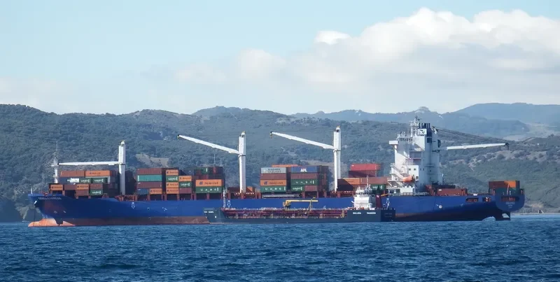 GENOA EXPRESS Container Ship IMO 9626041 photo 2