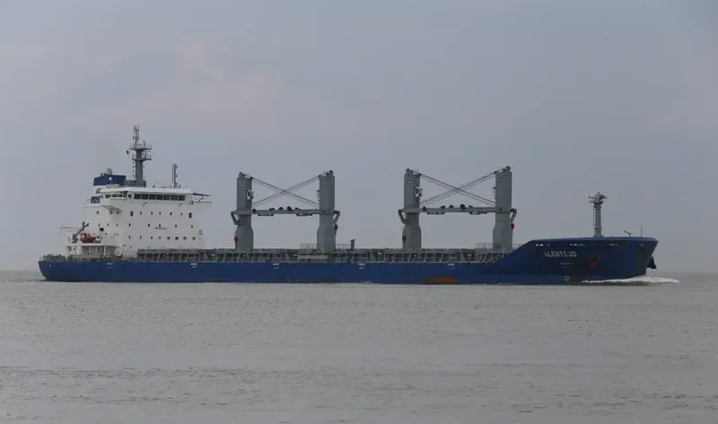 ALENTEJO Bulk Carrier IMO 9626118 photo 5