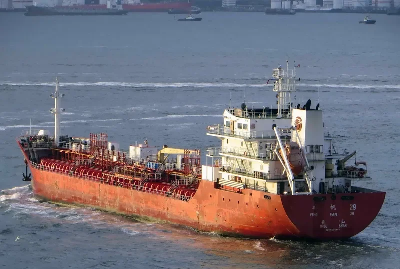 CAI HONG DAO 7 Tanker IMO 9626340 photo 8