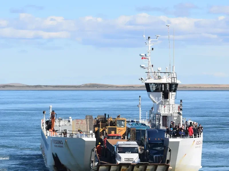 FUEGUINO Ro-Ro IMO 9626479 photo 2