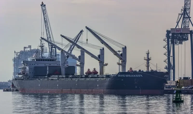 AQUARIUS HONOR Bulk Carrier IMO 9626572 photo 2