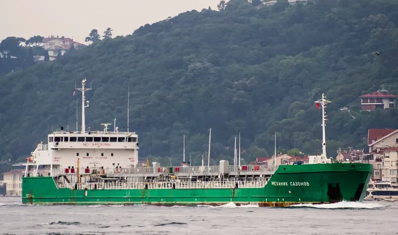 MEKHANIK SAZONOV Tanker IMO 9626699 photo 5