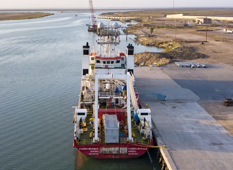 FUGRO BRASILIS General Cargo IMO 9627423 photo 4