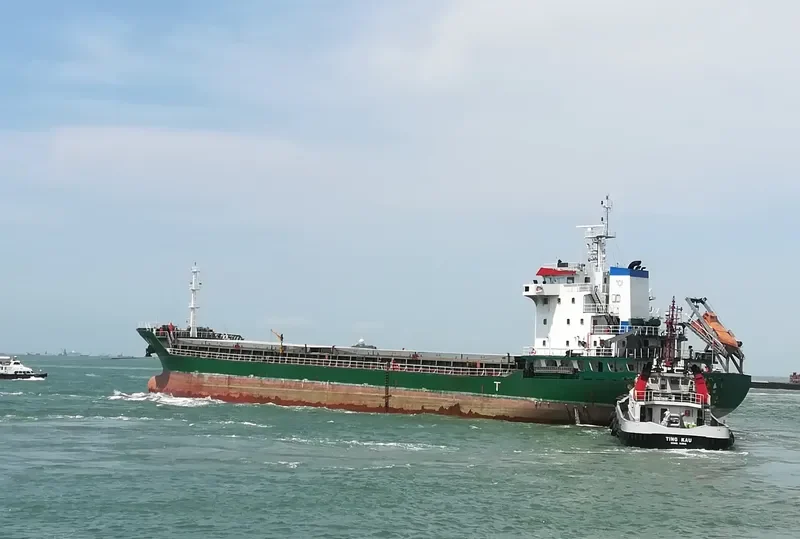 HUA LE 8 General Cargo IMO 9627461 photo 8