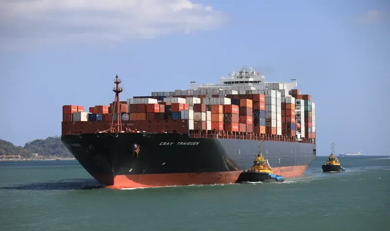 CSAV TRAIGUEN Container Ship IMO 9627904 photo 2