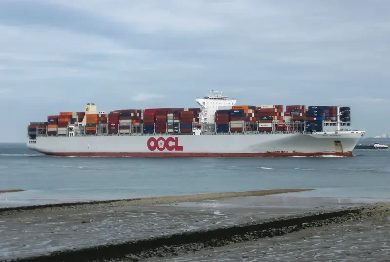 OOCL BANGKOK Container Ship IMO 9627978 photo 4