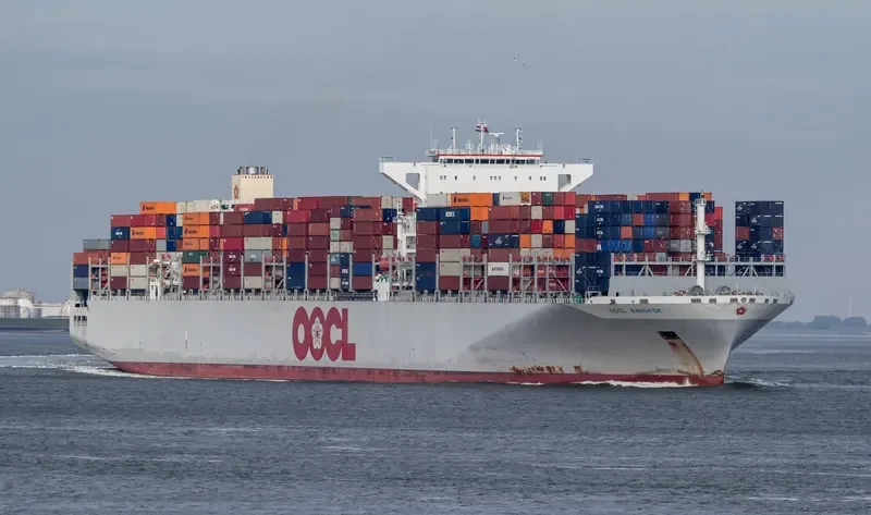 OOCL BANGKOK Container Ship IMO 9627978 photo 8