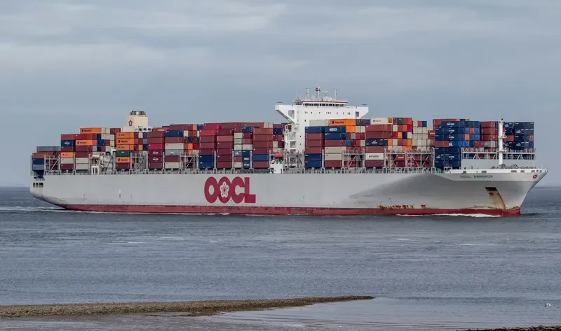 OOCL BANGKOK Container Ship IMO 9627978 photo 9