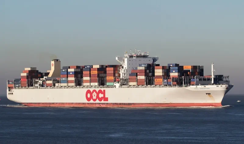 OOCL SINGAPORE Container Ship IMO 9628001 photo 7