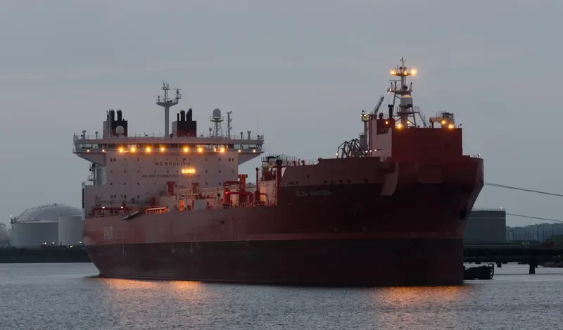 HILDA KNUTSEN Tanker IMO 9628300 photo 3