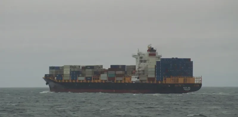 KOTA LOCENG Container Ship IMO 9628336