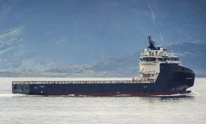 TROMS SIRIUS Offshore Vessel IMO 9628386 photo 2