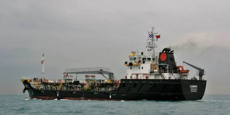 LEOMARIS Tanker IMO 9628805 photo 5