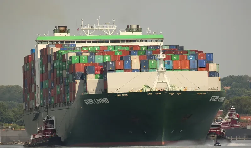 EVER LIVING Container Ship IMO 9629031 photo 2