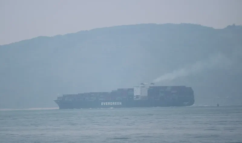EVER LINKING Container Ship IMO 9629043
