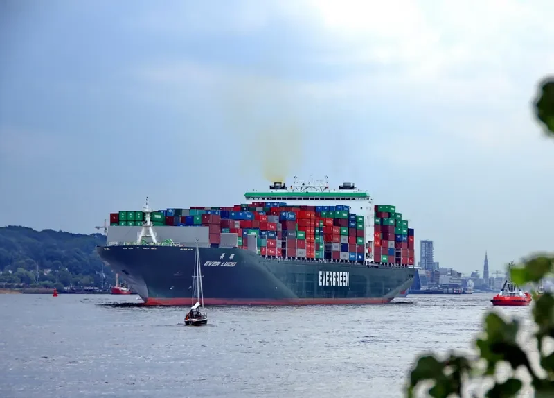 EVER LUCID Container Ship IMO 9629055 photo 10
