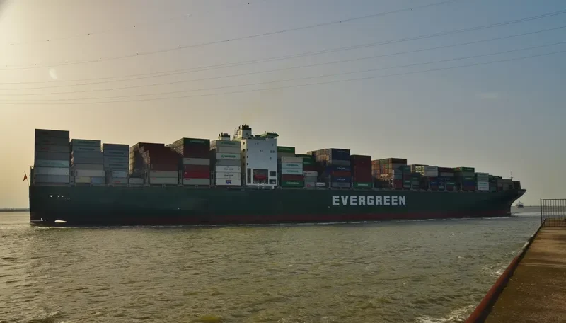 EVER LISSOME Container Ship IMO 9629079 photo 5