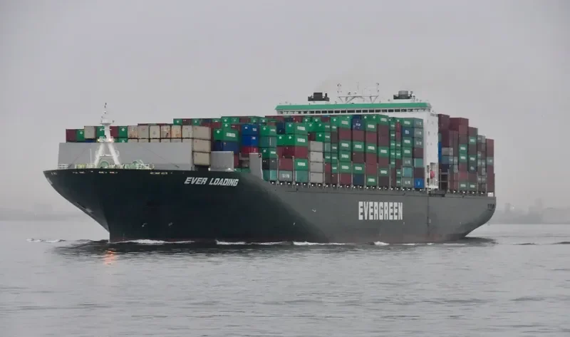 EVER LOADING Container Ship IMO 9629081 photo 2
