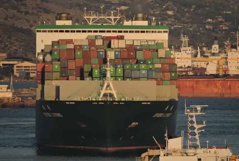 EVER LYRIC Container Ship IMO 9629108 photo 6