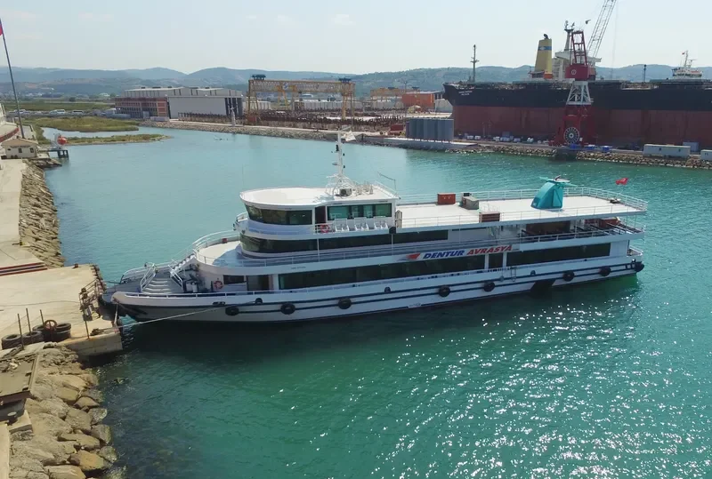 RIZA YUSUF GIRIT Passenger Ship IMO 9629184