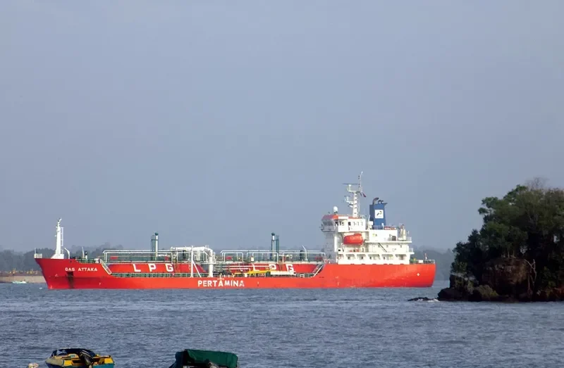 GAS ATTAKA General Cargo IMO 9629433 photo 4