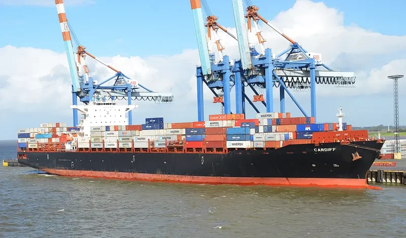 CARDIFF Container Ship IMO 9629457 photo 2