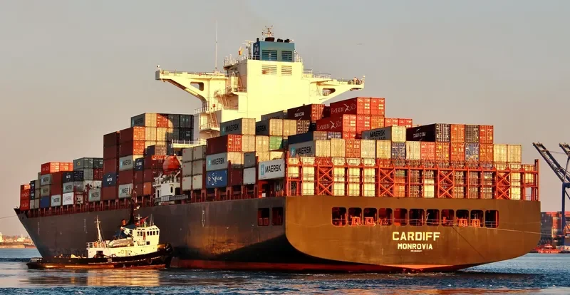 CARDIFF Container Ship IMO 9629457 photo 4
