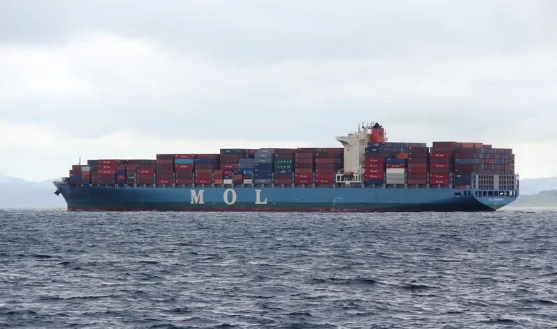 ONE COMMITMENT Container Ship IMO 9629902 photo 2