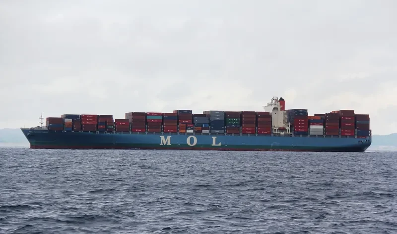 ONE COMMITMENT Container Ship IMO 9629902 photo 3