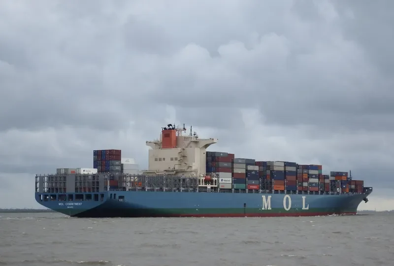 ONE COMMITMENT Container Ship IMO 9629902 photo 5