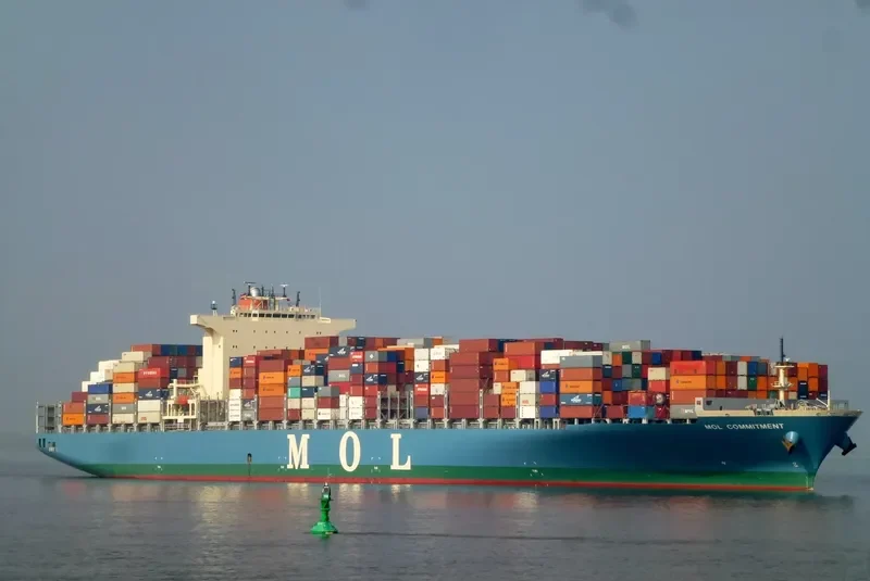 ONE COMMITMENT Container Ship IMO 9629902 photo 9