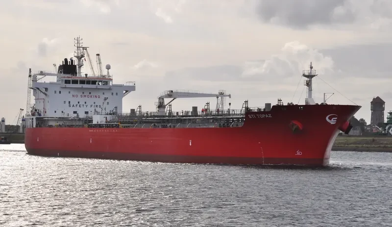 STI TOPAZ Tanker IMO 9629938 photo 2