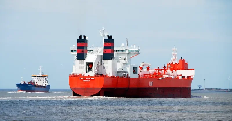 TORILL KNUTSEN Tanker IMO 9630030 photo 2