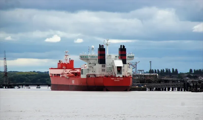 TORILL KNUTSEN Tanker IMO 9630030 photo 4