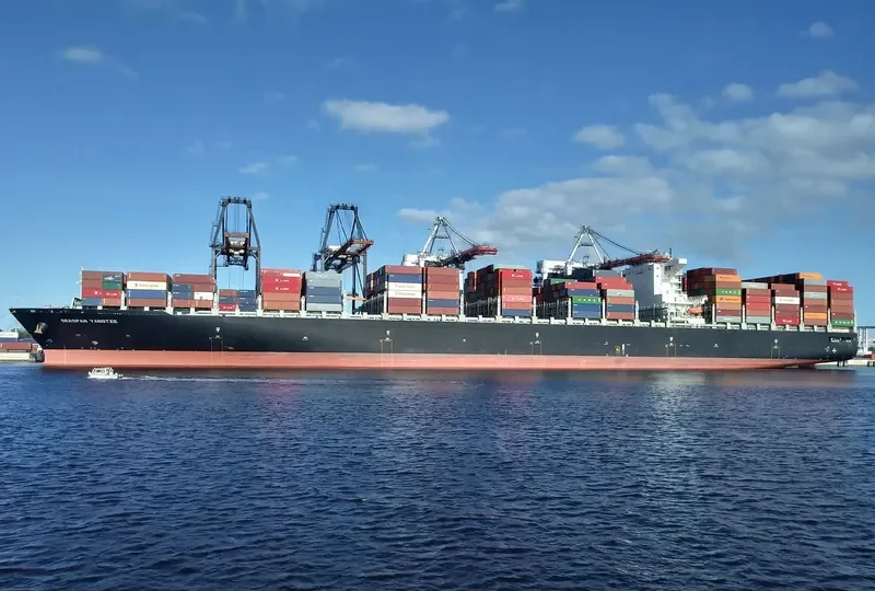 SEASPAN YANGTZE Container Ship IMO 9630389