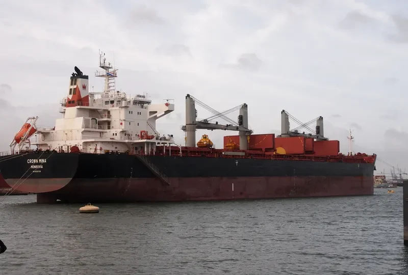 LINDSAYLOU Bulk Carrier IMO 9630729 photo 4