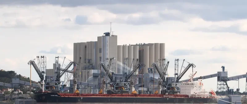 LINDSAYLOU Bulk Carrier IMO 9630729 photo 8