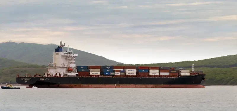 LOUISE Container Ship IMO 9631137 photo 7