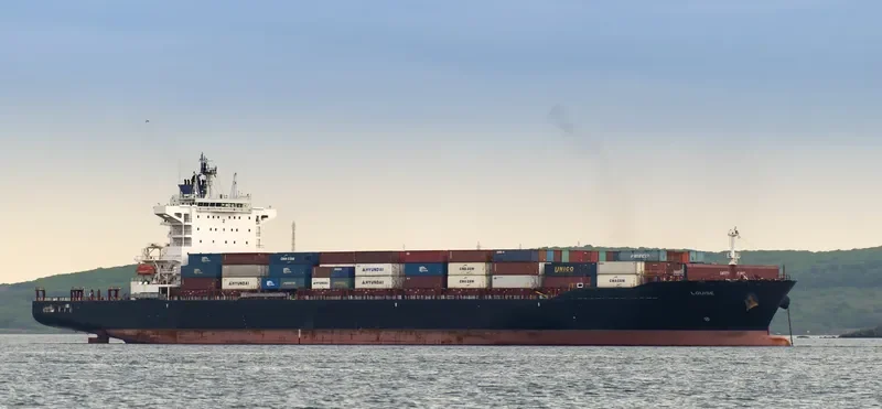 LOUISE Container Ship IMO 9631137 photo 8