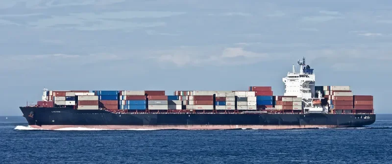 LOUISE Container Ship IMO 9631137 photo 10