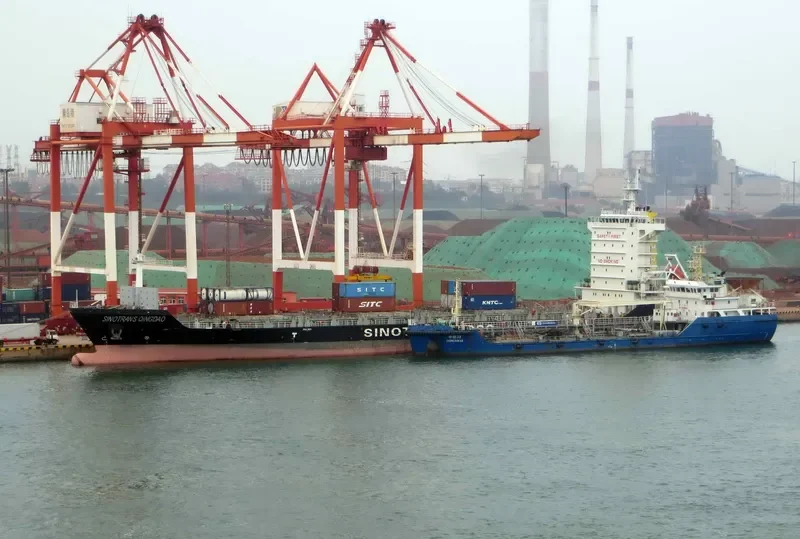SINOTRANS QINGDAO Container Ship IMO 9631632 photo 7