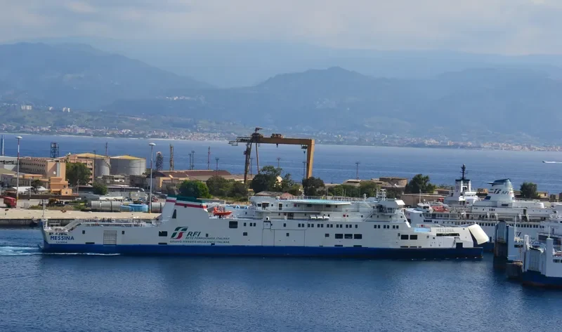 MESSINA Ro-Ro IMO 9631797 photo 10