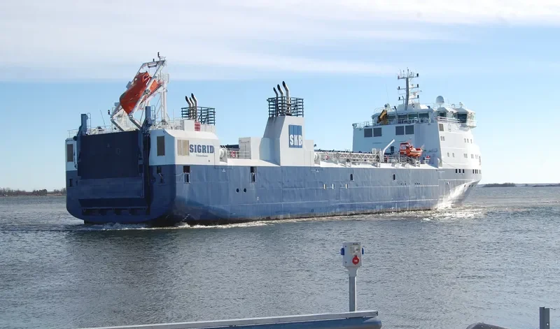 SIGRID Ro-Ro IMO 9631840 photo 9