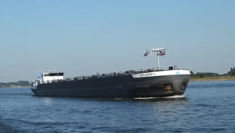 MEMPHIS Tanker IMO 9631943 photo 9