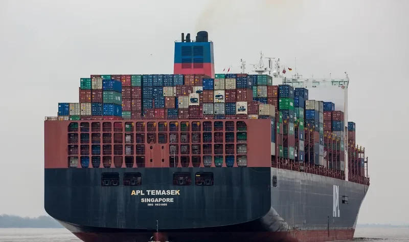 APL TEMASEK Container Ship IMO 9631955 photo 2