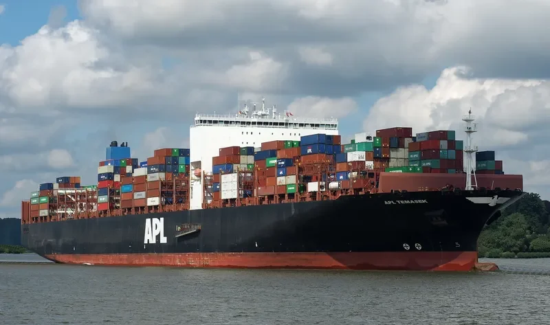 APL TEMASEK Container Ship IMO 9631955 photo 4
