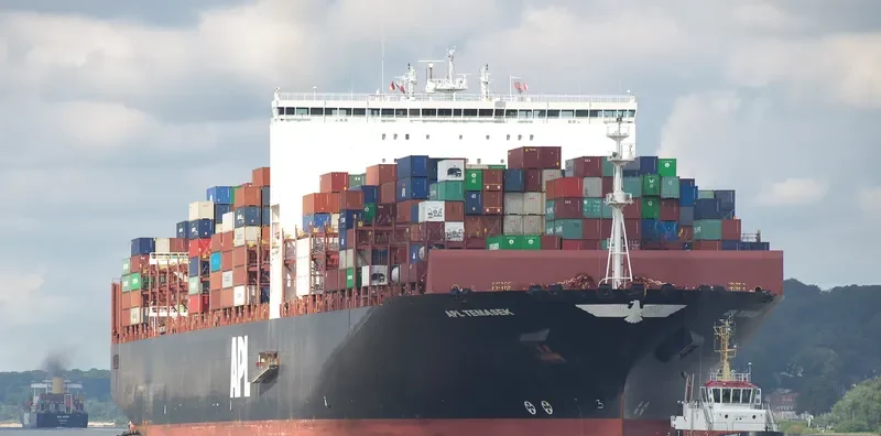 APL TEMASEK Container Ship IMO 9631955 photo 10